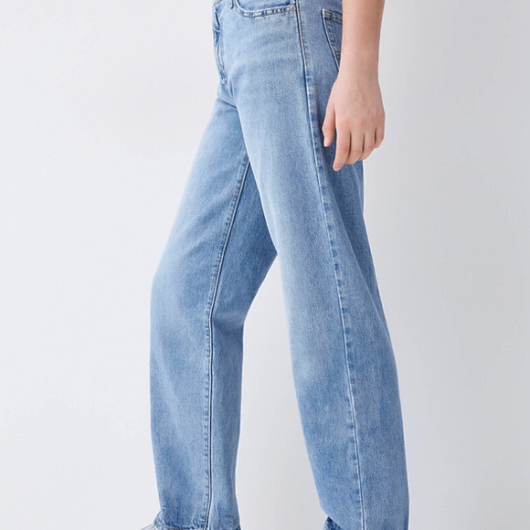 Blue Levi's Women's '94 Baggy Jeans - Picture 9 of 9